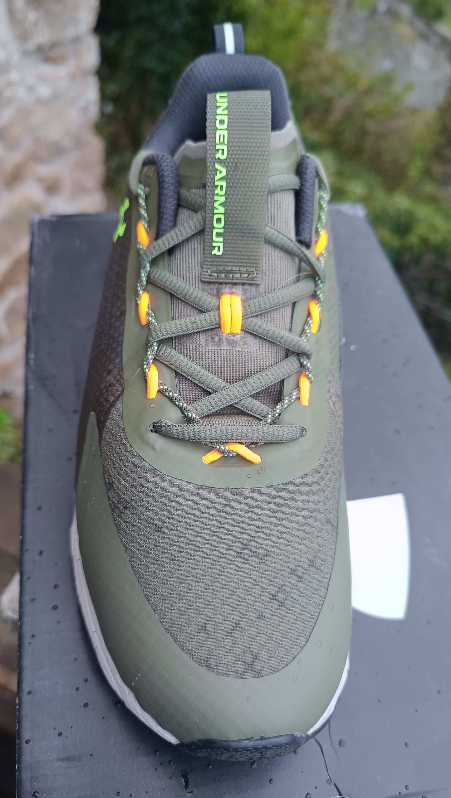 Destockage -55% baskets sneakers under armour hovr Infinite summuit 2 homme 42