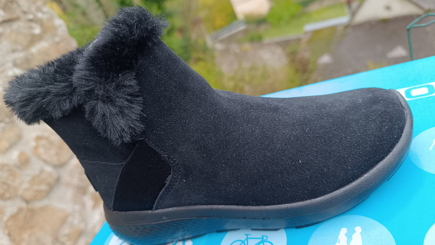 Destockage -70% bottines fourrées skechers femme 35 noir