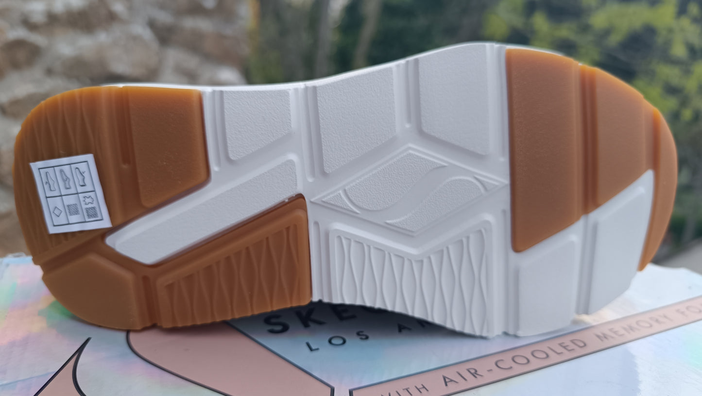 Baskets skechers rovina street memory foam femme 35