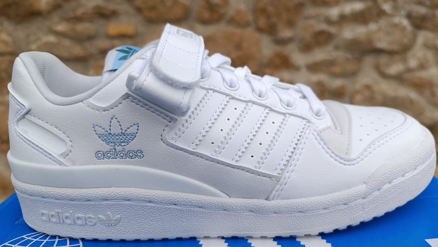 Destockage -50% baskets sneakers adidas forum low vegan femme 36 2/3 37 1/3 .
