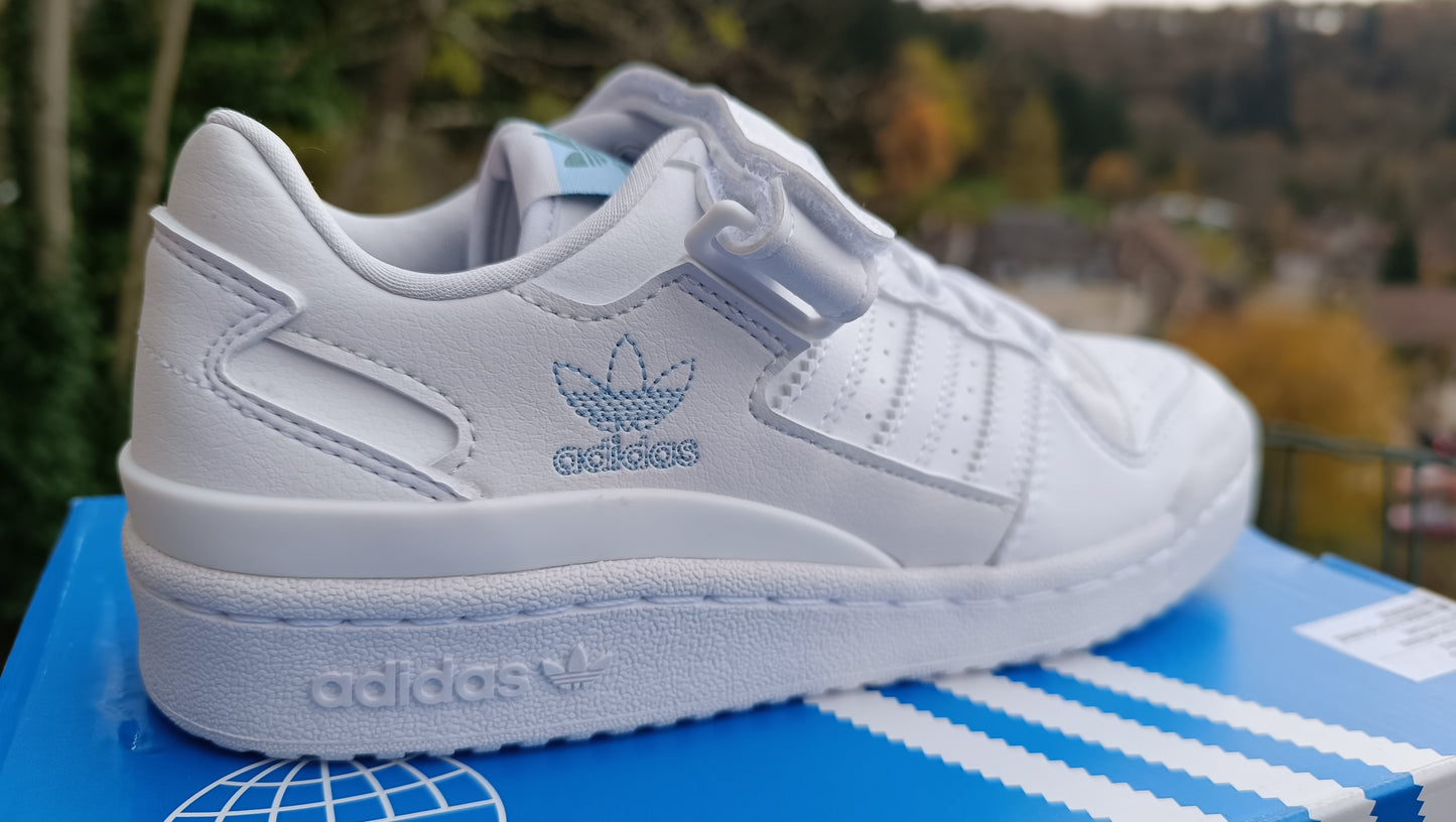 Destockage -50% baskets sneakers adidas forum low vegan femme 36 2/3 37 1/3 .