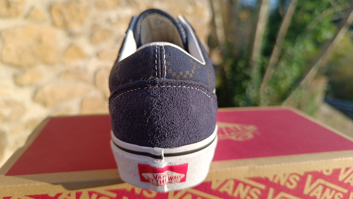 Destockage -55% baskets vans old skool durabilité très forte junior homme 38