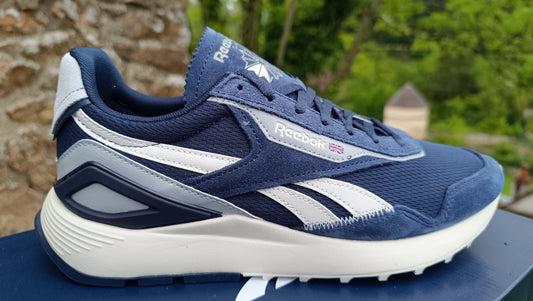 Déstockage -50% Baskets Sneakers Reebok Cl Legacy Az Cuir Véritable Homme 43 .