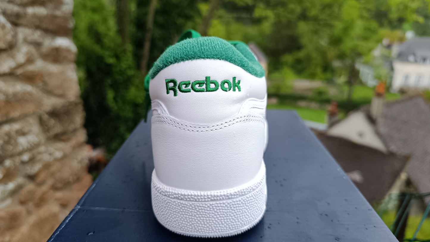 Destockage -50% Baskets Sneakers Reebok Club C Mid II Cuir Véritable Homme 43 .