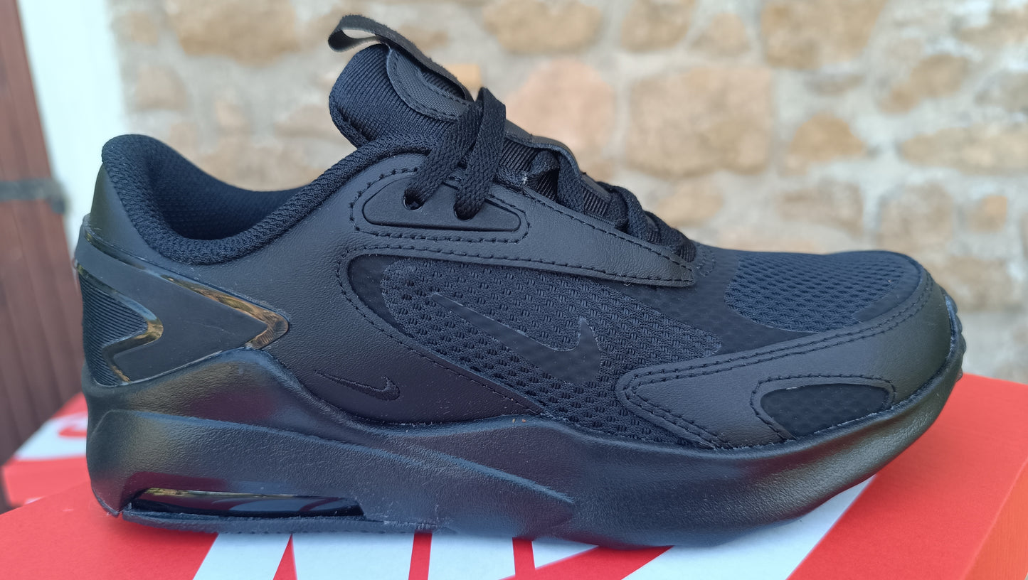 Destockage -50% baskets sneakers Nike air max bolt triple black junior mixte femme garçon 36 37.5 CW1626-001