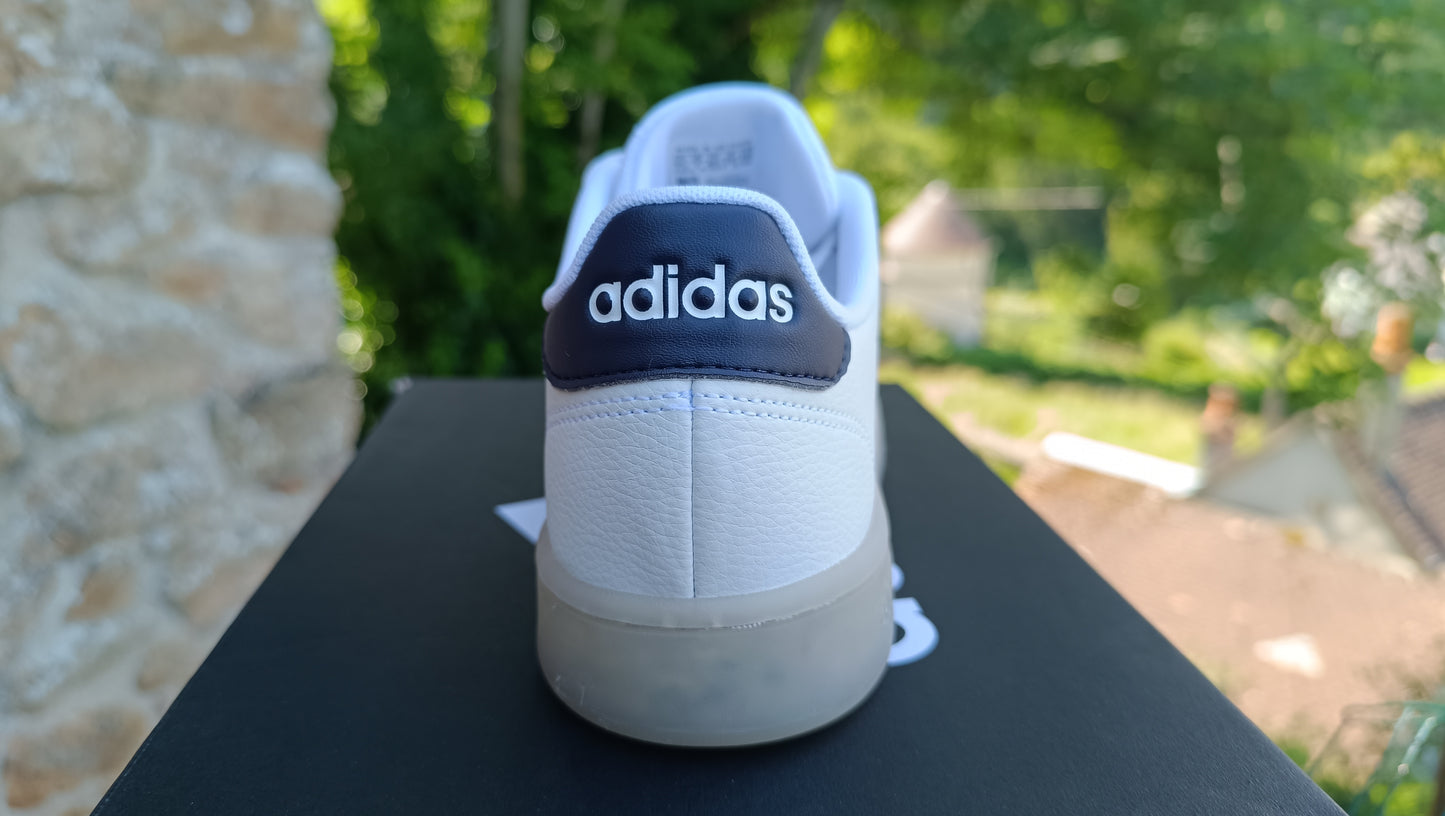Destockage -50%baskets sneakers adidas advantage vegan mixte homme femme 40 2/3