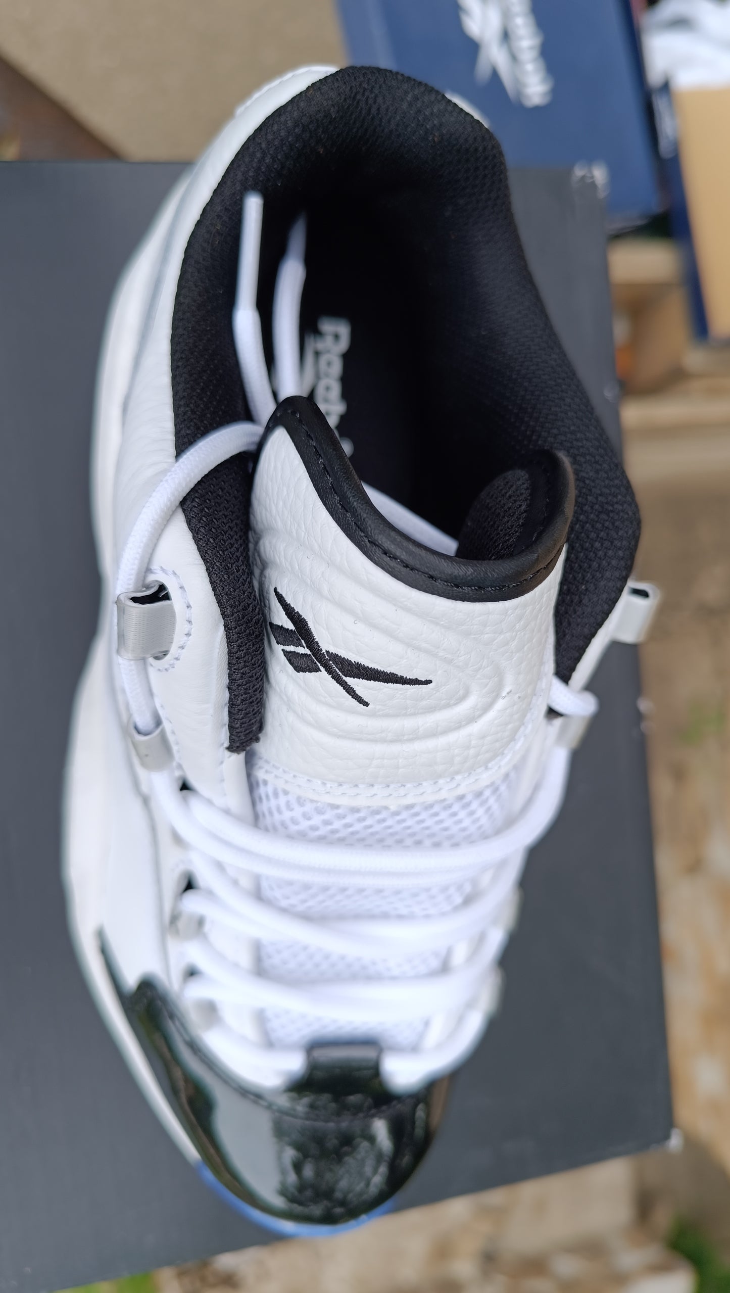 Destockage -50% Basket Sneakers Reebok Question Low Durabilité Forte Homme 40.5