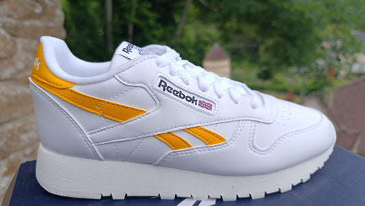 Destockage -50% Baskets Sneakers Reebok Classic Vegan Homme 39