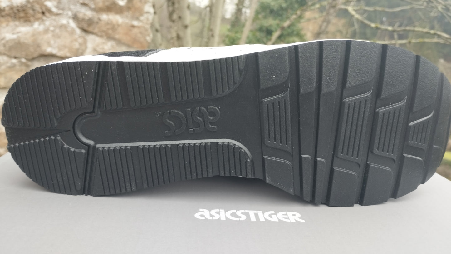 Destockage baskets asics gel lyte homme 41.5 42