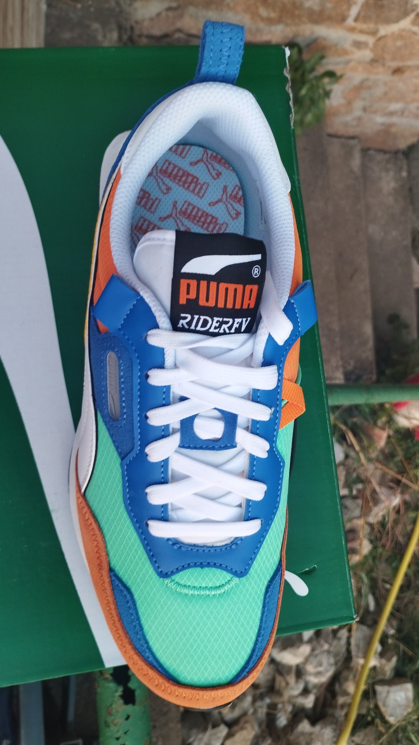 Baskets Puma Future FV vintage homme 42 42.5