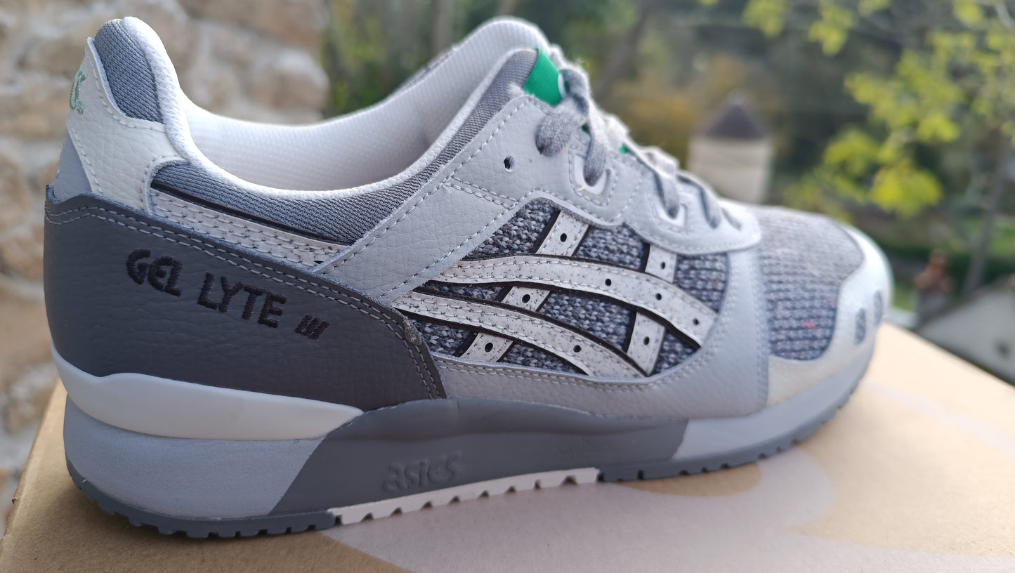 -50% destockage baskets Asics gel lyte III OG spéciale automne-hiver homme 42 43.5 .