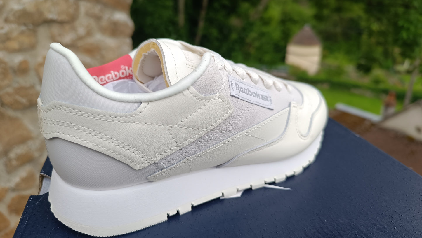 Destockage -50% Baskets Reebok Classic Cuir Véritable Durabilité Fort Femme 37.5 38.5 GX6301