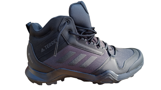 Destockage -50% adidas terrex AX3 mid GTX gore-tex pointure 43 1/3 44 45 1/3 .